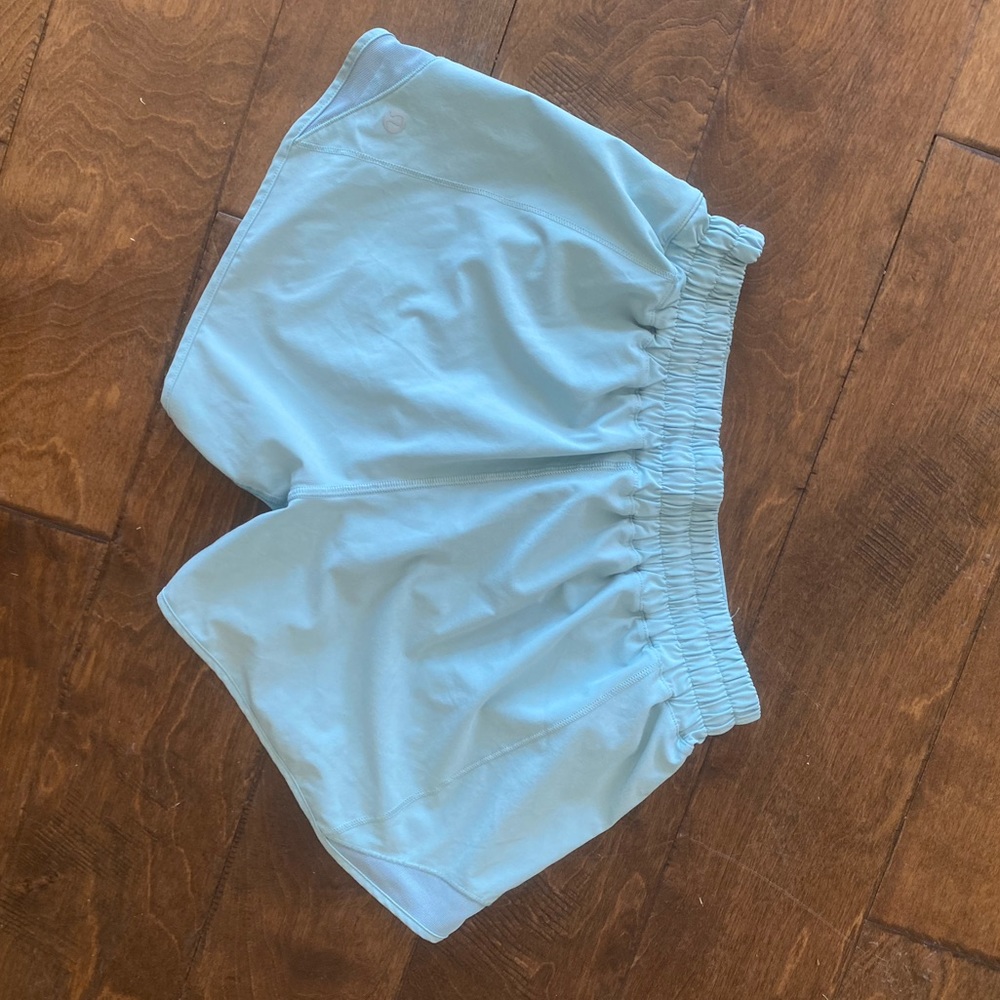 Lululemon HOTTY HOT SHORT II *LONG 4" - Picture 5 of 9